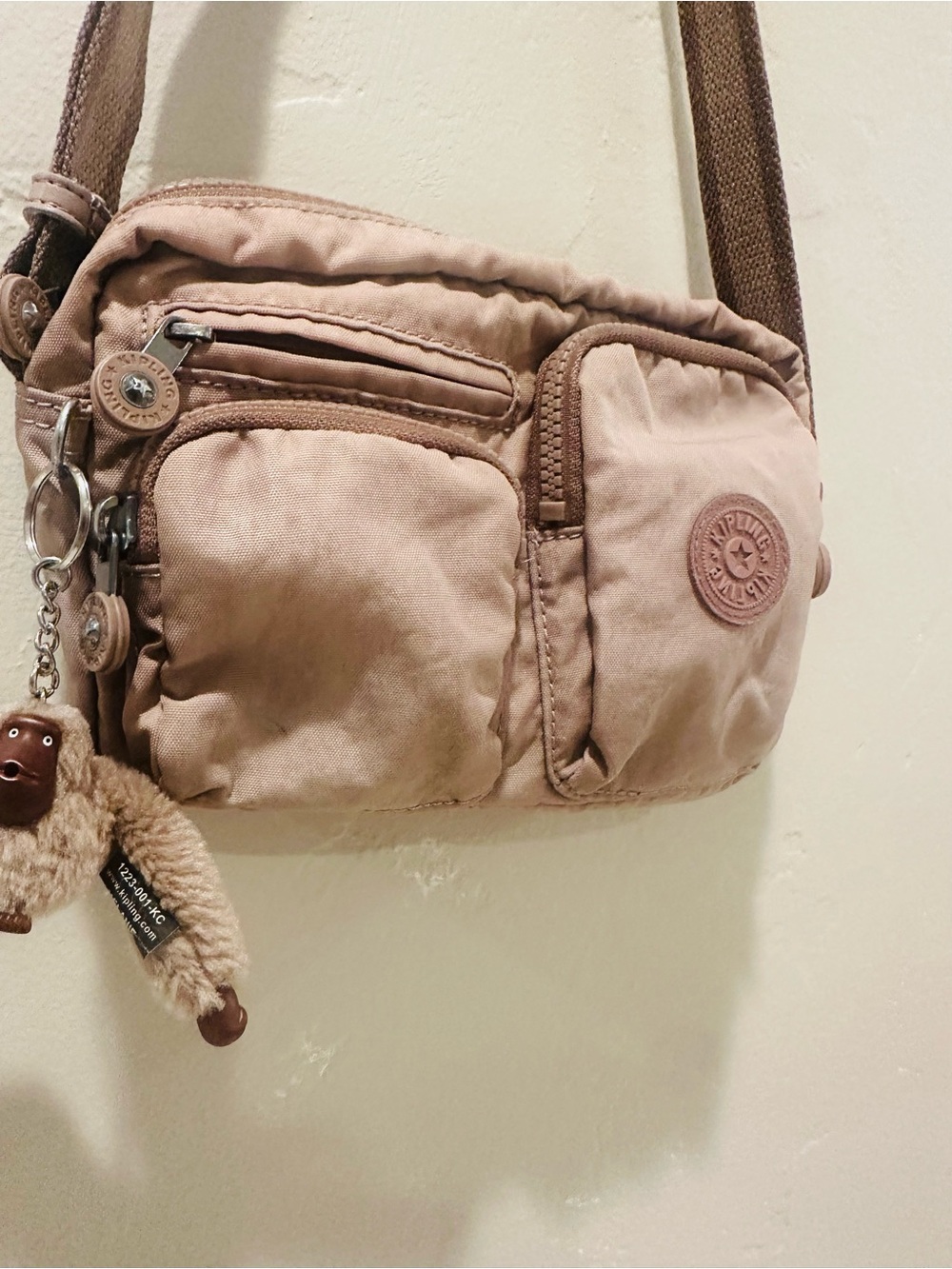 Genuine Kipling Albena Small Crossbody Bag - Dusty Taupe w/ keychain attached - Picture 2 of 9
